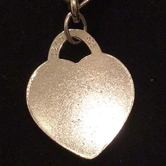 Tiffany &Co XLARGE HEART Bracelet - Picture 4 of 7